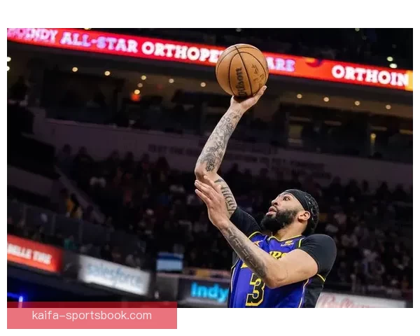 詹姆斯与戴维斯联手复仇雷霆 亚历山大冲击三杀成焦点